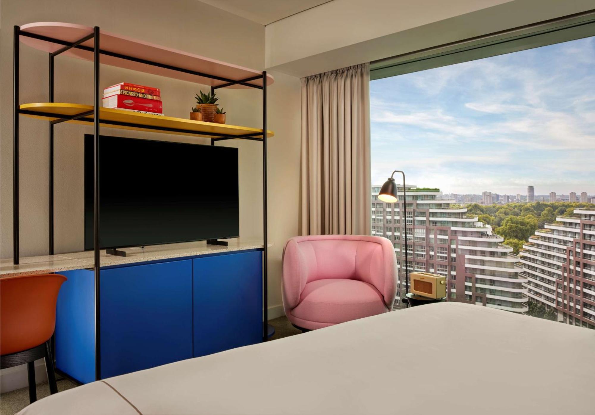 Art'Otel London Battersea Power Station, Powered By Radisson Hotels Екстер'єр фото