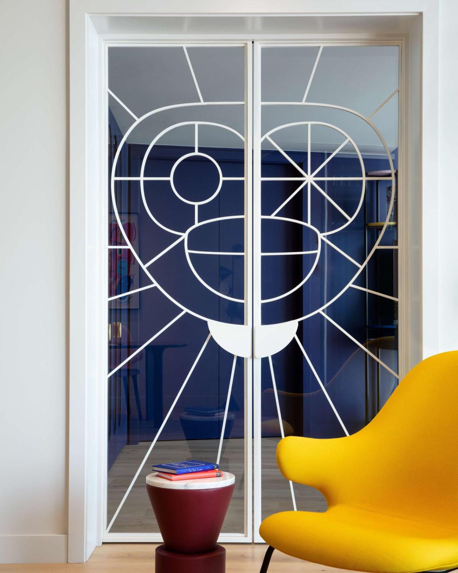 Art'Otel London Battersea Power Station, Powered By Radisson Hotels Екстер'єр фото The Sun, 1990