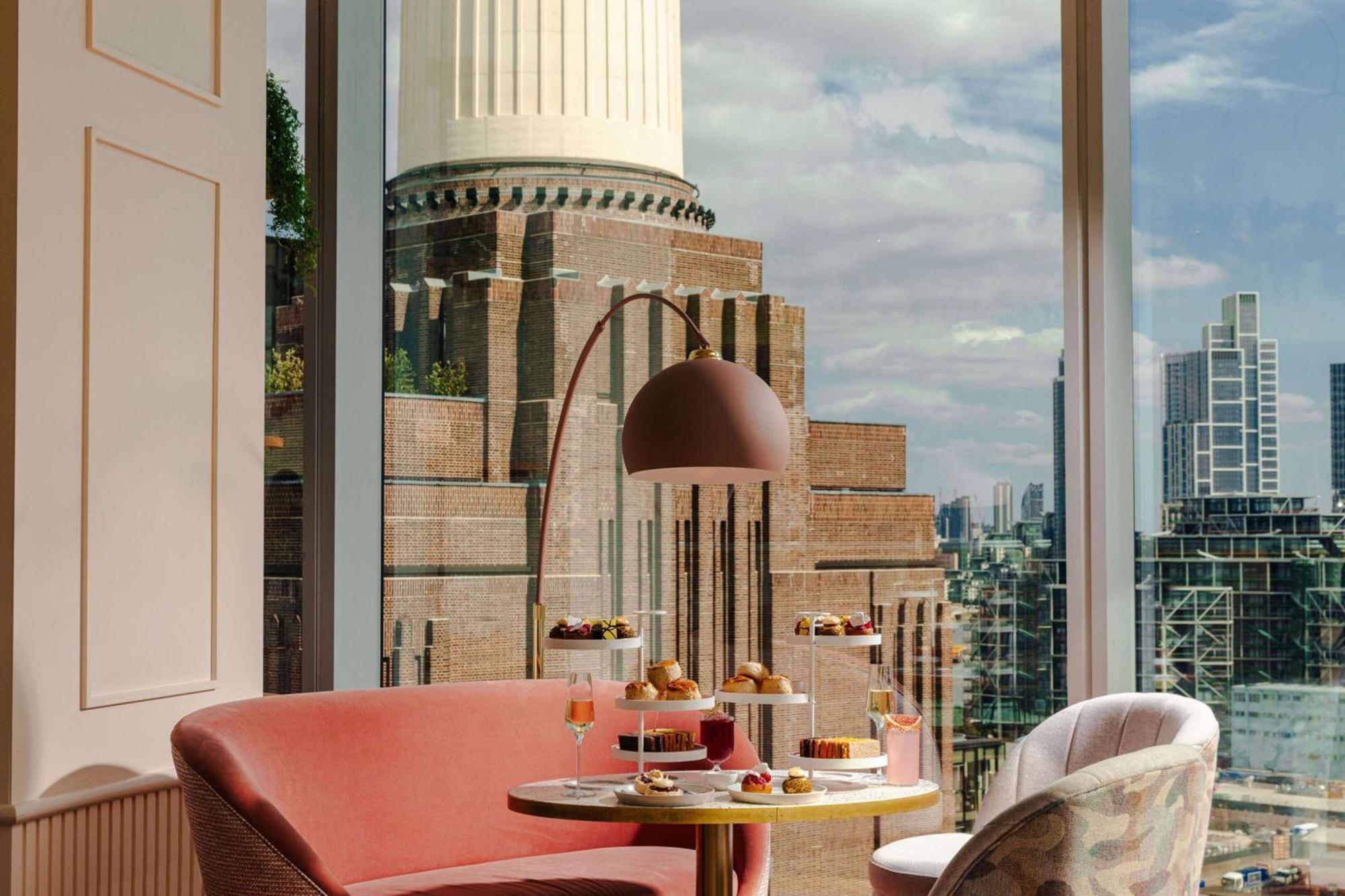 Art'Otel London Battersea Power Station, Powered By Radisson Hotels Екстер'єр фото The View from the 12th floor